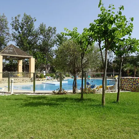 Oasis La Caleta *