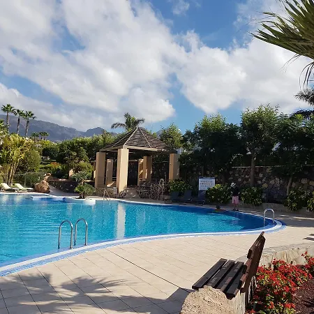 Oasis La Caleta *